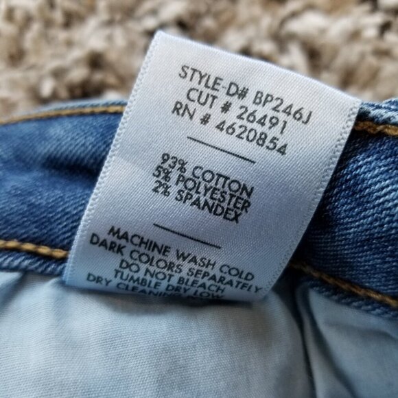 SOLD - Picture 4 of 9